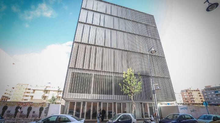El Museo para la Semana Santa de Torrevieja termina como edificio de oficinas municipales