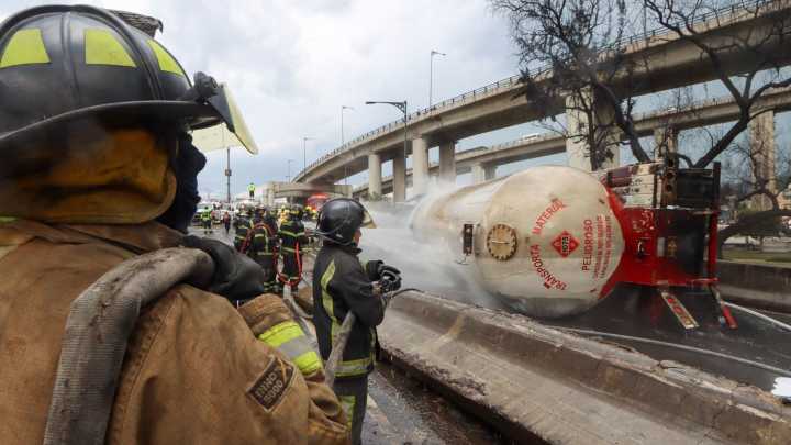 ¿Qué Se Sabe del Chofer de la Pipa que Explotó y se Incendió en Puente de la Concordia?