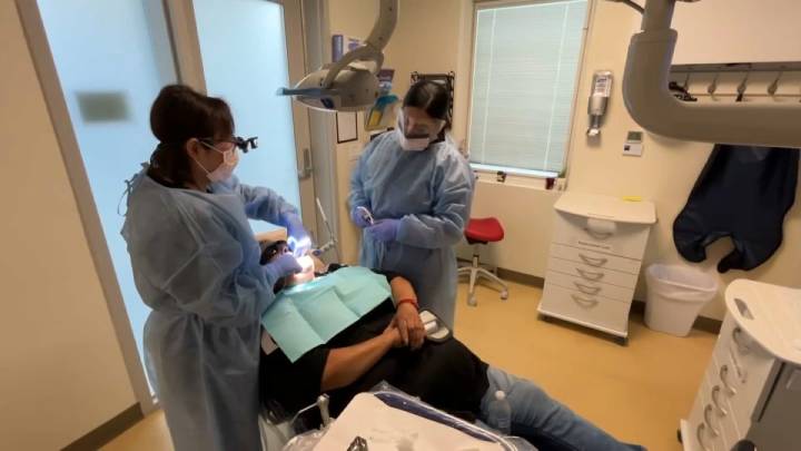 Lifemoves ofrece servicios dentales en el condado San Mateo