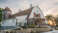 Here are WeddingWire's 10 best Kansas wedding venues