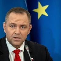 Poland's Nawrocki talks drone defence in Paris and Berlin