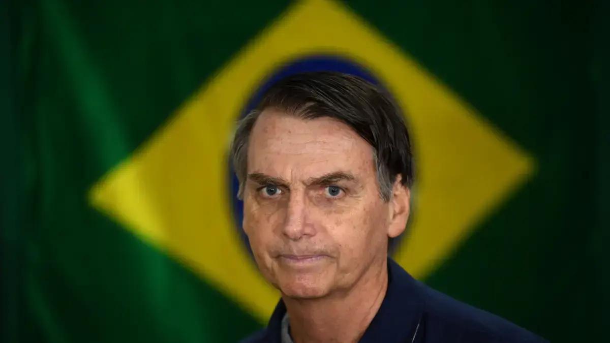 Expresidente de Brasil Jair Bolsonaro es condenado a 27 años y 3 meses de cárcel por intento de golpe de Estado contra Lula da Silva