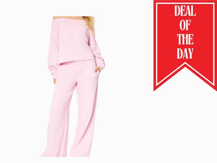 Hollister clearance sale: Hoodies, sweatshirts, sweatpants and more under $30