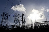 Gobernadora de Puerto Rico asegura que nuevo contrato con New Fortress para suplido de gas natural se traducirá en ahorros