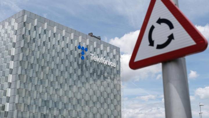 Telefónica estudia dejar de cotizar en la Bolsa de Nueva York