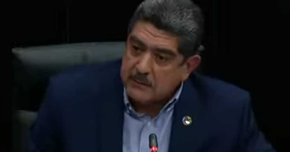 Hospitalizan a Manuel Espino, diputado federal de Morena