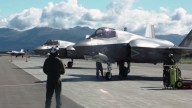 Cuándo llegarán los aviones de combate de Estados Unidos para sumarse a operaciones en el Mar Caribe