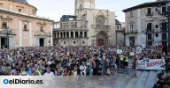 Más de 200 entidades preparan nuevas protestas para exigir la dimisión de Mazón ante el primer aniversario de la dana
