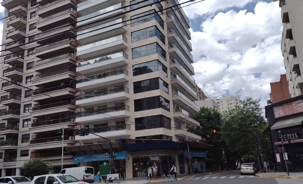 Las ventajas de vivir sobre una avenida