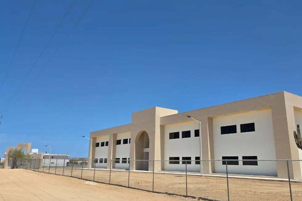 UABCS suspende clases en Los Cabos por la Tormenta Tropical Lorena