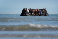 First migrants expected to be sent back to France next week under returns deal