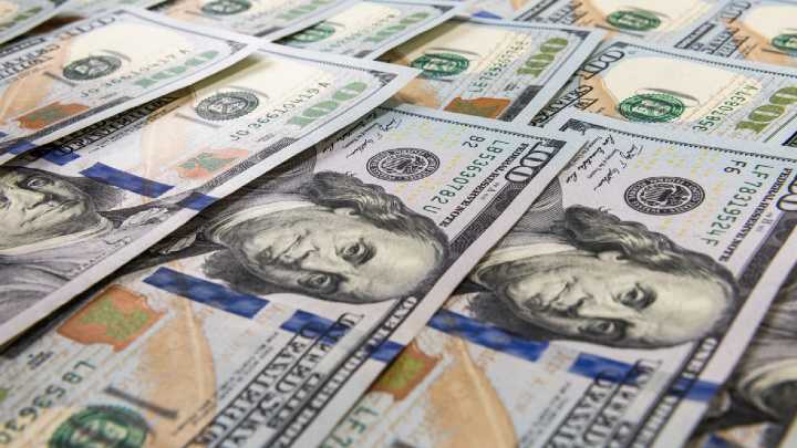 Precio del dólar en Colombia cerró con histórica baja: así se cotizó la divisa extranjera