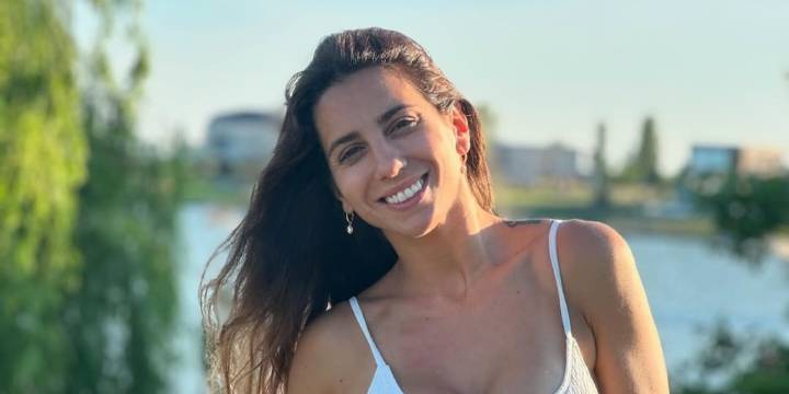 Cinthia Fernández presumió de las notas que obtuvo en sus últimos exámenes de la carrera de Derecho