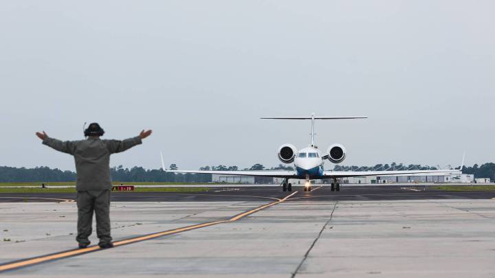 "A Pretty Wide Look": US Air Force Weighs Usage Of Business Jet Aerial Refueling Tankers