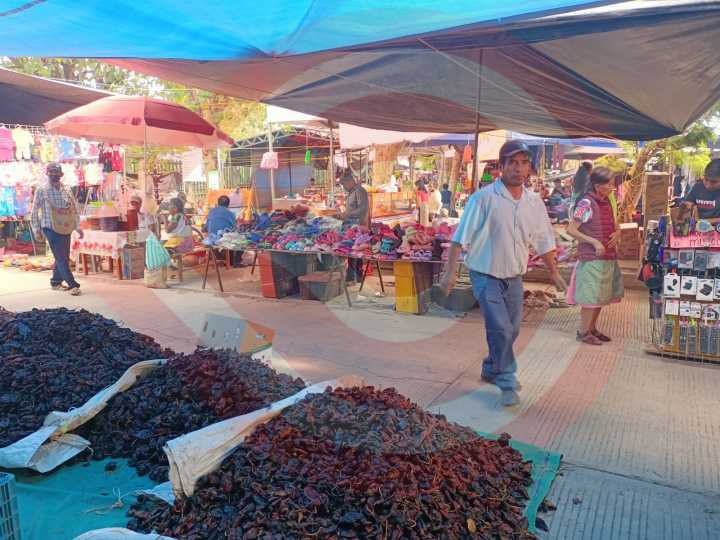 Comercio, motor económico de Atlapexco