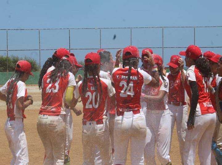 Beisbol femenino se proyecta con mucha fuerza y así lo demostró el Nacional Infantil en La Guaira