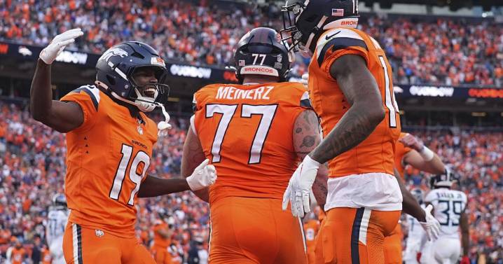 Broncos defeat Titans 20-12 in ugly fashion to open season