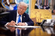 Doctors should be exempt from new H-1B visa fee, AMA says