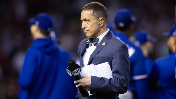 Ken Rosenthal apologizes for knocking over Brewers photographer