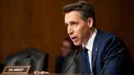 Hawley introduces bill requiring 'In God We Trust' in federal buildings