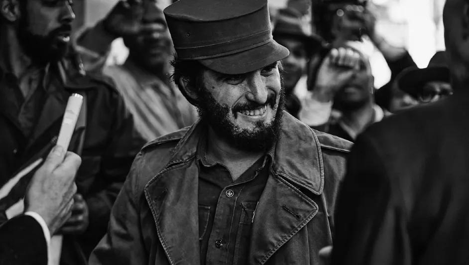 ¡Increíble! Diego Boneta sorprende con su asombroso parecido a Fidel Castro. ¡Descubre el detalle que ha dejado a todos boquiabiertos!