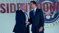 Conspiranoicos, radicales y antisemitas: el ala más a la derecha de Donald Trump