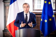 Macron appoints defence minister to head French government