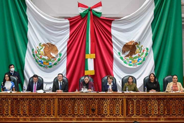 Rinden protesta integrantes del Poder Judicial EdoMéx, Gobernadora asistió a ceremonia