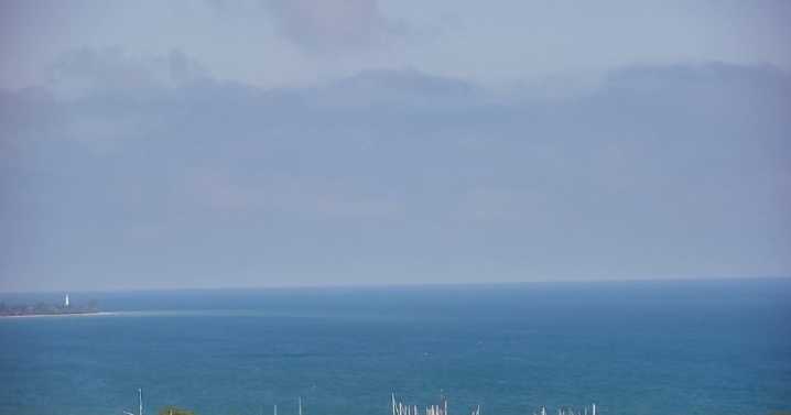 Coast Guard rescues three after plane goes into Lake Michigan near Wind Point