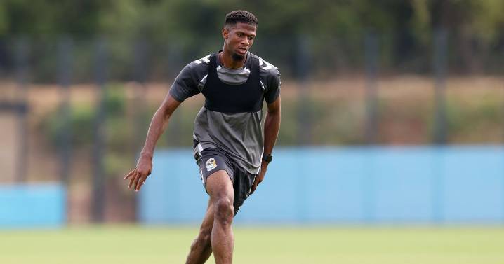 Coventry City agree loan move as striker set to test himself in League One