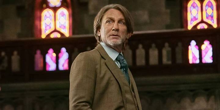 Netflix's Long-Awaited Daniel Craig Mystery Sequel Gets "Personal" Plot Tease From Director