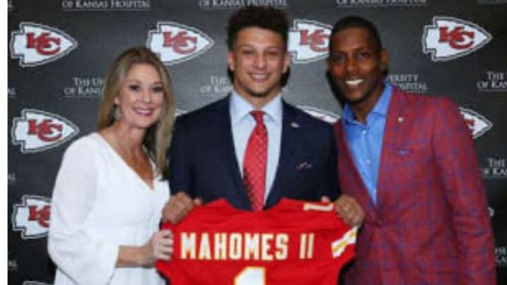 Who Are Patrick Mahomes’ Parents? All About Pat and Randi Mahomes All about Patrick Mahomes' parents, former MLB pitcher Pat and Randi Mahomes, and their role in his journey. Riva Malavia 8 hrs ago