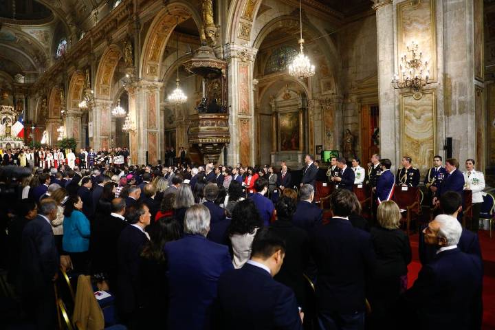 Desde “diferencias” en aborto a “volver a la civilidad”: las reacciones políticas que dejó la homilía del cardenal Chomalí en el Te Deum