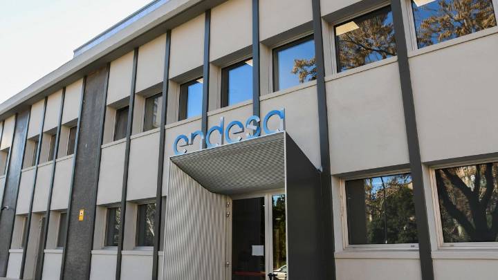 Un apagón deja sin luz a 25.000 clientes del centro de Zaragoza