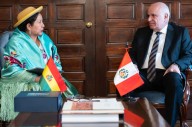 Perú y Bolivia acuerdan habilitación permanente del paso fronterizo Collpa
