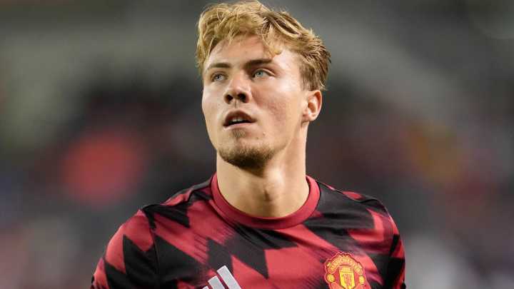 Rasmus Hojlund ends Manchester United nightmare with transfer clause on Napoli loan deal included