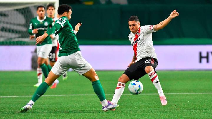 Hinchas de River furiosos con Gallardo: ¿cómo pudo sacar a Quintero cuando más lo necesitaba ante Palmeiras?