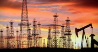 Los precios del petróleo caen por temores de exceso de oferta l petróleo l Últimas 