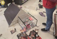 Roban y destruyen tienda Oxxo de calzada Legaria