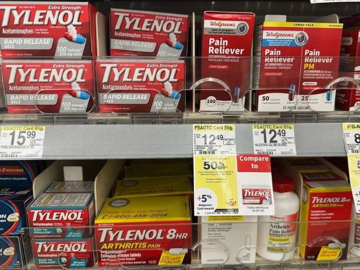 Tylenol, vaccine warnings leave pregnant women concerned