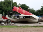 Families sue Boeing, Honeywell over June Air India crash