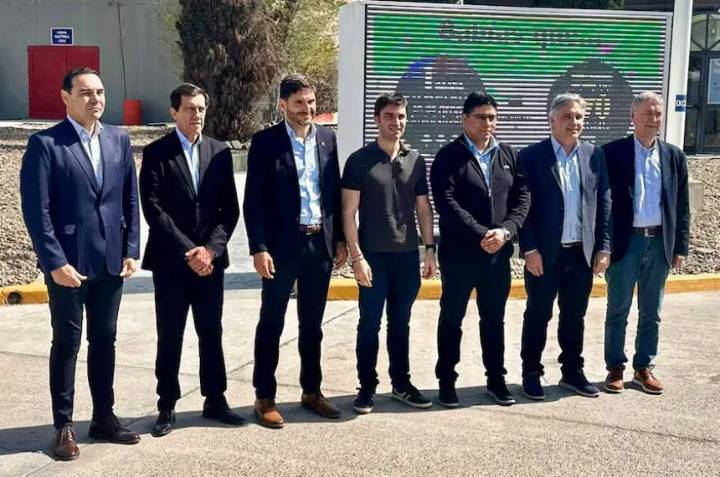 Provincias Unidas criticó la gestión de Milei con un discurso antipolarización