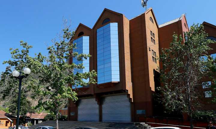 Patricio Góngora renuncia al directorio de Canal 13 tras reportaje que lo vinculó a bots políticos: Negó las acusaciones
