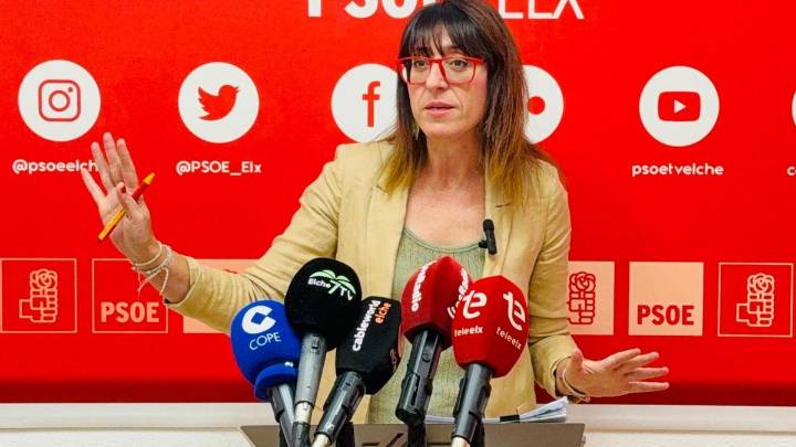 El PSOE le canta las cuarenta a PP y Vox por el "despilfarro"