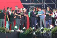 Entregan Indios de Juárez a Pérez Cuéllar el trofeo de campeón