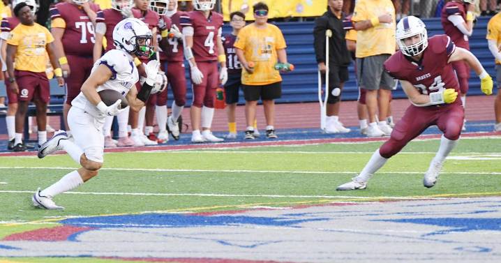 Steele, Steinhart fuel Shamokin rout