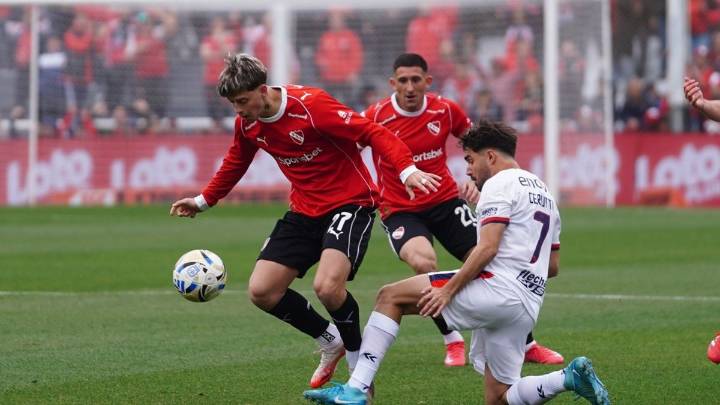 Independiente y San Lorenzo empataron 1-1 en Avellaneda por el Torneo Clausura