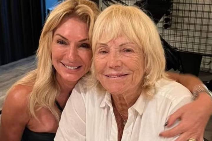 "Está bien". Yanina Latorre habló sobre la salud de su mamá: “Le sacaron un tumor maligno del cuero cabelludo ”