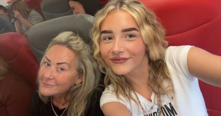 Brit teen girl forced off Jet2 flight over health issue as she 'bursts into tears'