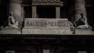 Encuesta de Banxico sube estimación del PIB a 0.40% en 2025